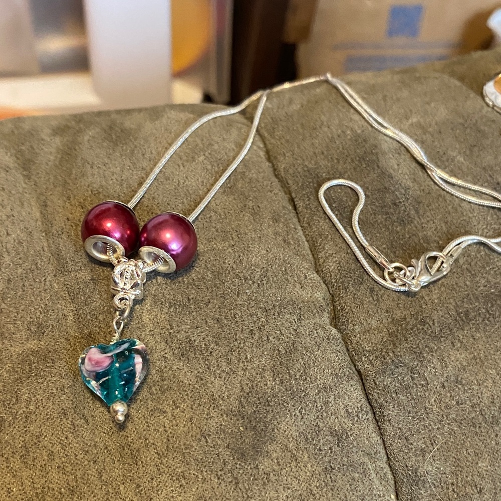 Elegant Silver and Purple Necklace